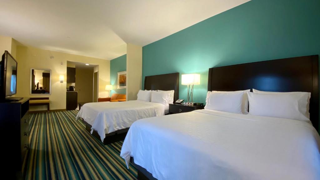 Holiday Inn Express Hotel & Suites Orlando East-UCF Area an IHG Hotel Main image 2